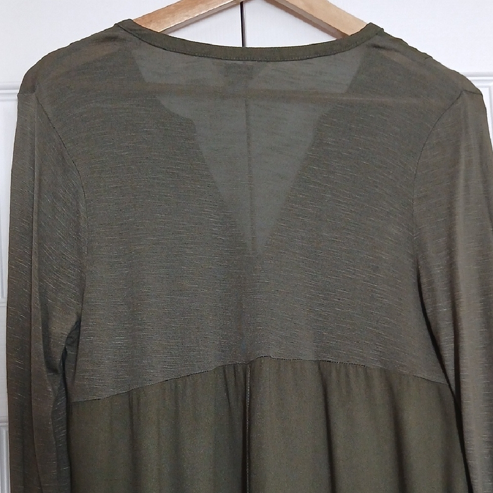 Lucky Brand Blouse - Picture 5 of 11